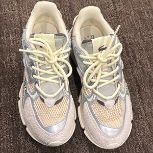 Lacoste Women's L003 Neo Sneakers tan/yellow size 8.5